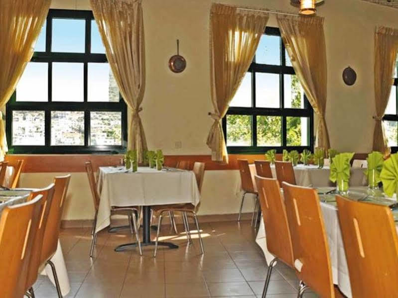 Hi - Pkiin Hostel Buqei'a Экстерьер фото