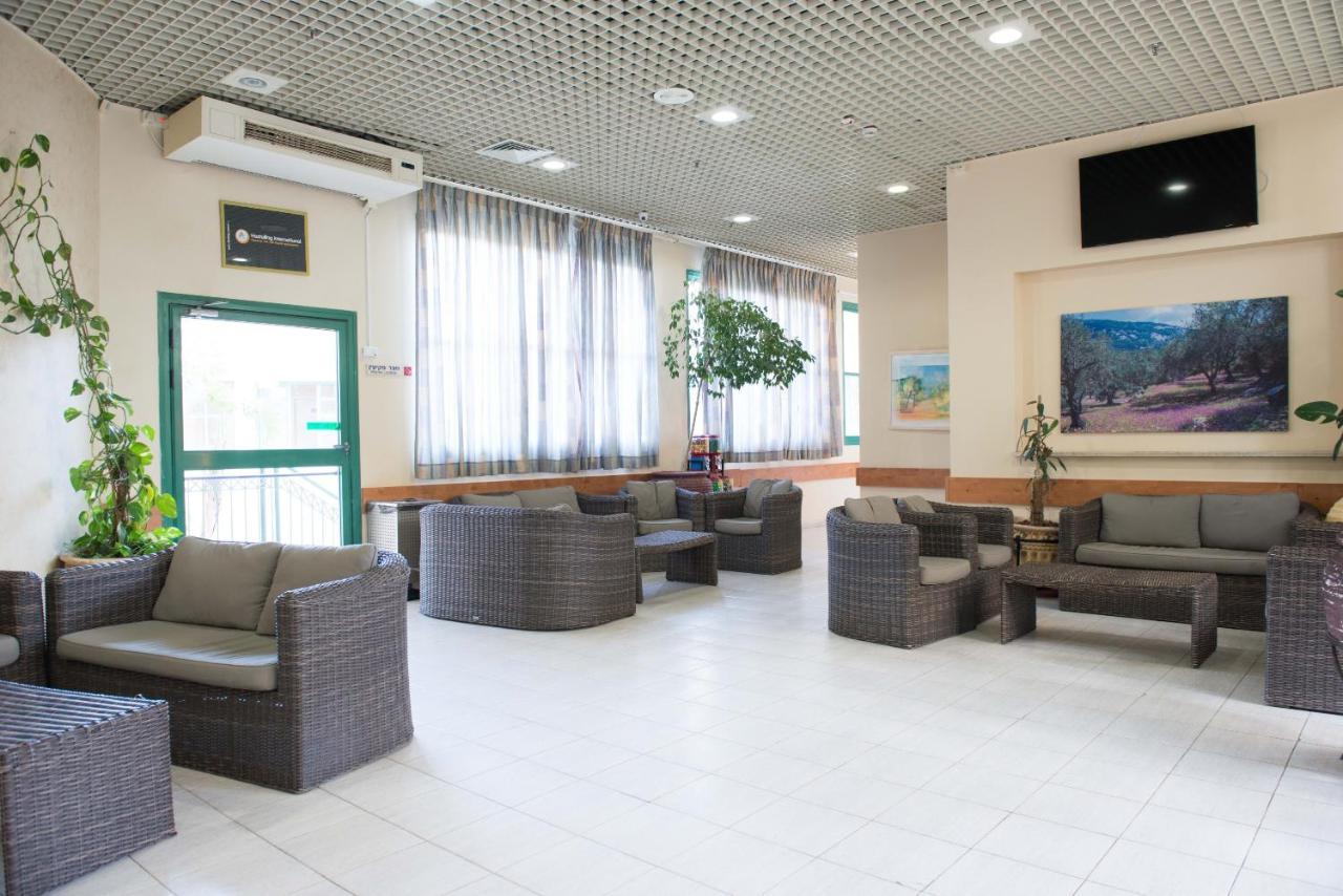 Hi - Pkiin Hostel Buqei'a Экстерьер фото